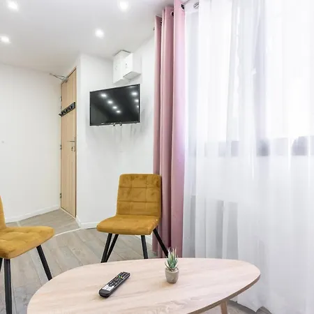 Nets - Robida Apartment Paris