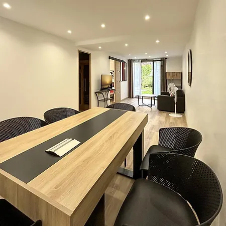 Nets - Robida * Párizs